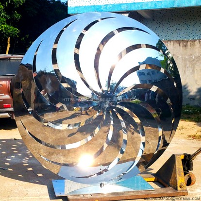 Garden Landscape Decoration Stainless Steel Windmill Lawn Sculpture Garden Landscape Decoration Stainless Steel Windmill Lawn Sculpture
