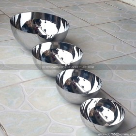 Internal polished mirror stainless steel hollow hemisphere