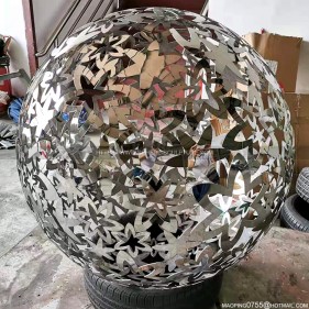 Metal Hollow Pattern Sphere Garden Stainless Steel Sculpture