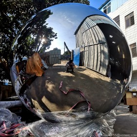 1800mm high polished large stainless steel hollow Gaze balls  1800mm high polished large stainless steel hollow Gaze balls