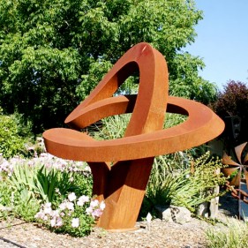 Modern Outdoor Rusty Metal Corten Steel Garden Sculpture  Modern Outdoor Rusty Metal Corten Steel Garden Sculpture