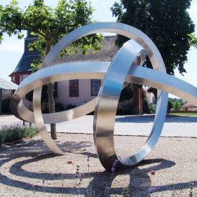 Stainless Steel Outdoor Garden Decorative Metal Sculpture