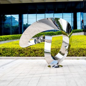 Large outdoor abstract Mirror stainless steel sculpture