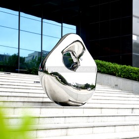 Mirror polished oval abstract stainless steel sculpture