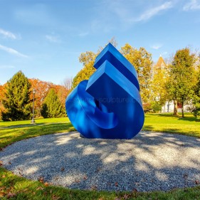 Outdoor Modern Abstract Letter Stainless Steel Sculpture Outdoor Modern Abstract Letter Stainless Steel Sculpture