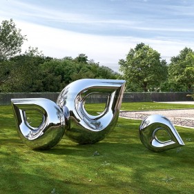 Polished mirror 316L stainless steel sculpture